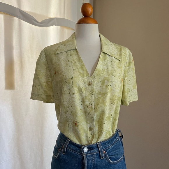 Vintage 100% Silk Diane Von Furstenberg DVF Silk Assets Lime Green Floral Blouse - Picture 1 of 7